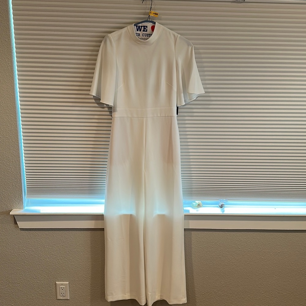 NWT Vince Camuto white romper